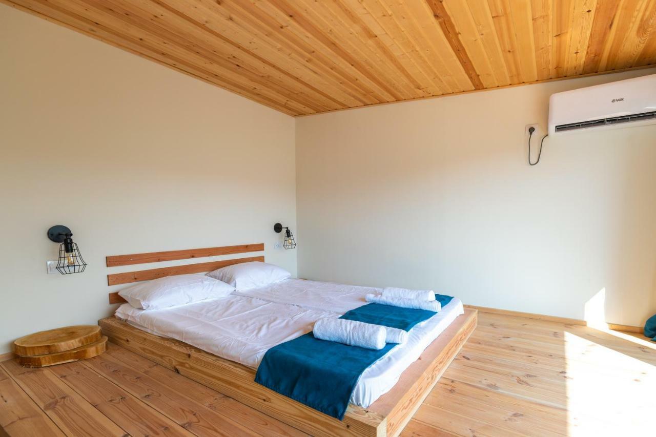 Giorgi'S Apartment Tbilisi ภายนอก รูปภาพ